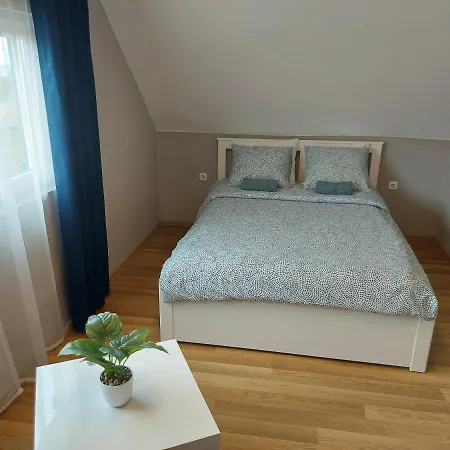 Molo Apartman Апартаменты